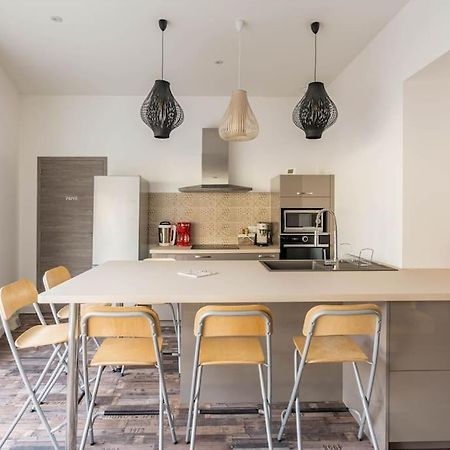 Superbe Appartement Avec Parking Gratuit Lons-le-Saunier Eksteriør billede